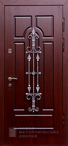 Фото «Дверь с ковкой №18» в Солнечногорску